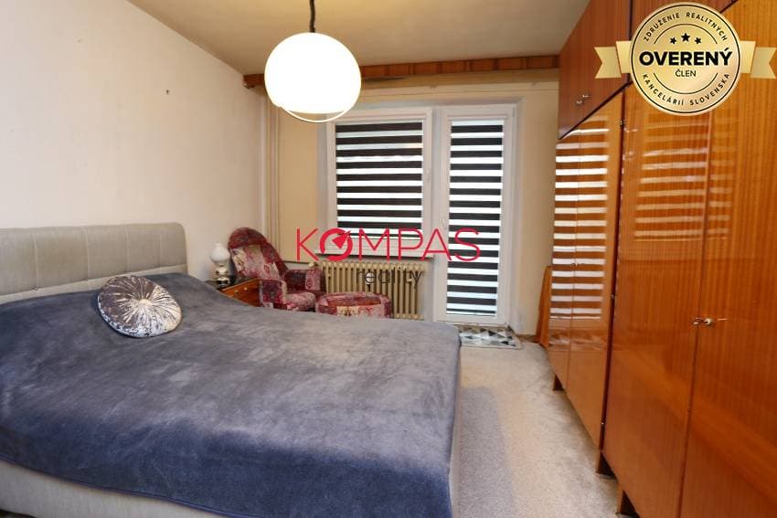 990073_bc8b9406c44b7b1089658ebae085abb3