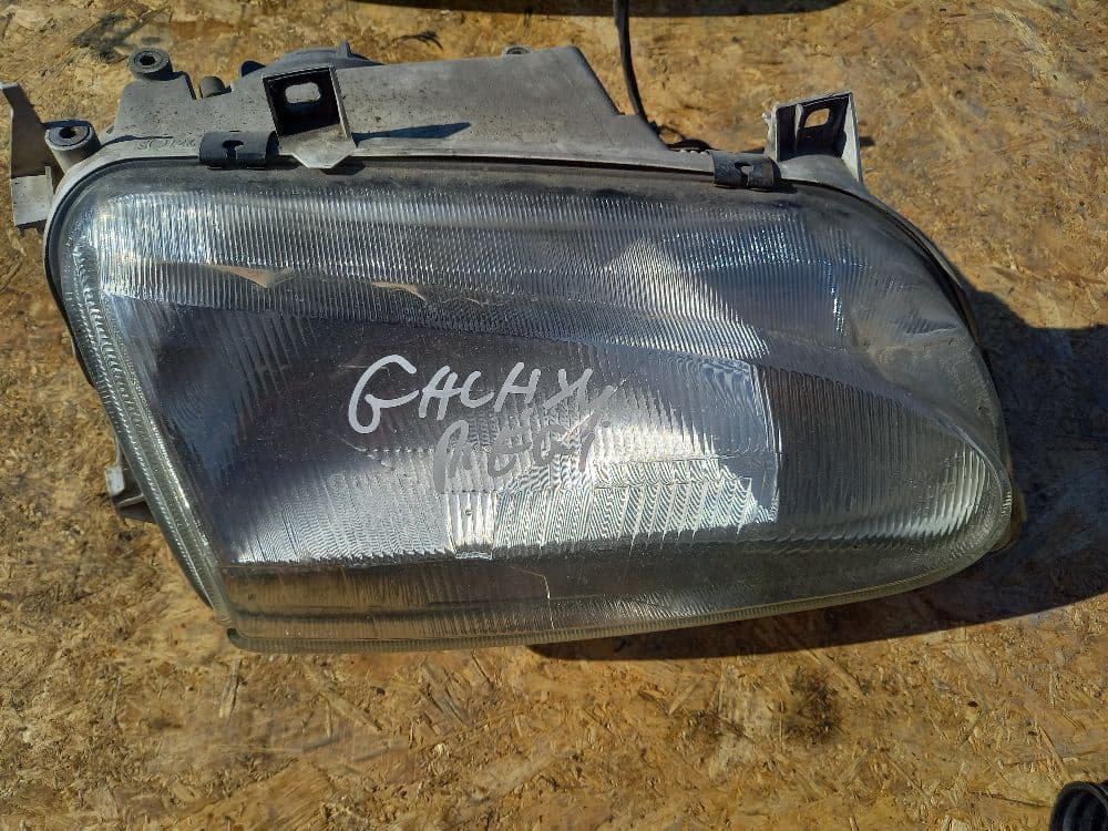 1776684129491-jobb-első-lámpa--0301048312-9.000ft---pravé-predné-svetlo--23-eur