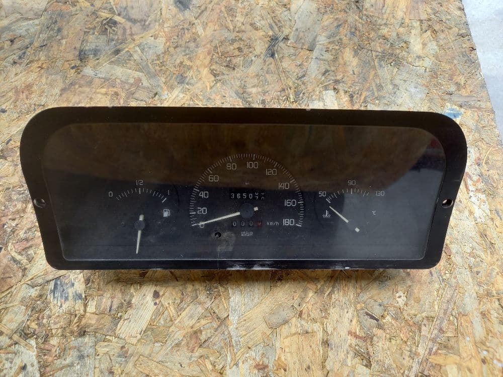 1776681392433-2.5d-kilométer-óra---2.5D-tachometer