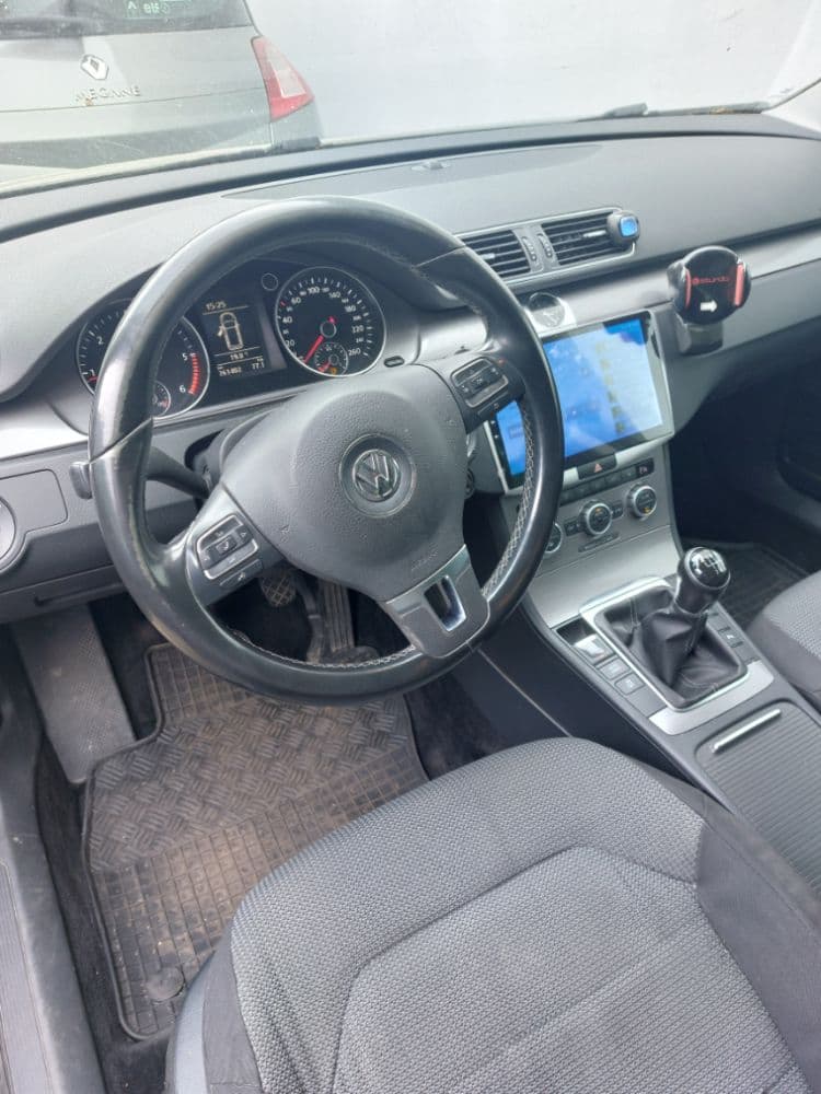 1777353653820-1000026599