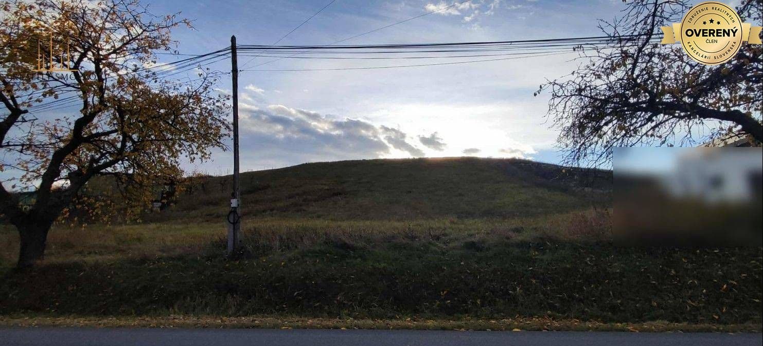 Exkluzívne - pozemok k výstavbe Rodinných Domov - Čeľovce - 99.000 €. - 1