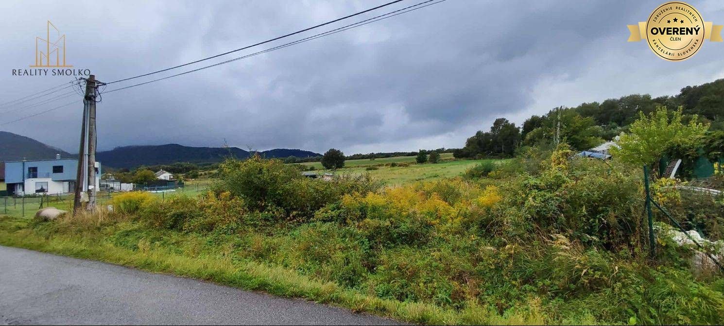 Exkluzívne - pozemok k výstavbe Rd - 1222 m² - Vyšná Šebastová - Prešo - 1