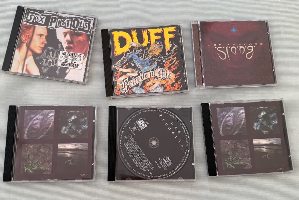 1784270484397-Cdčka-Duff,Sex-Pistols,Duff-Def-Leppard,Led-Zeppelin