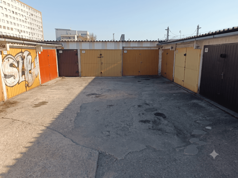 1785255973354-aa
