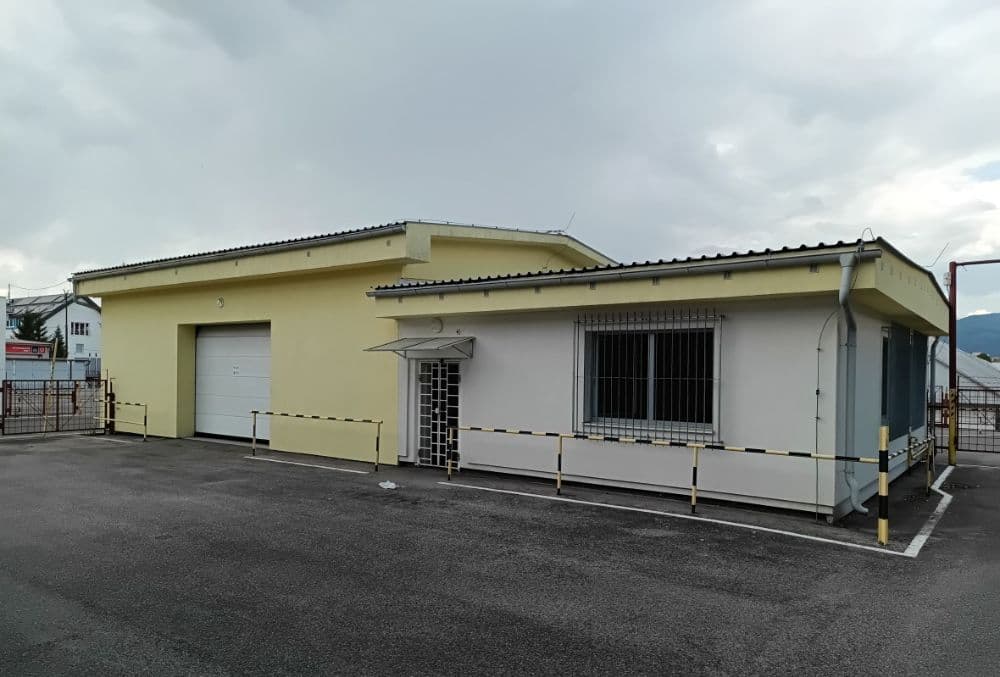 Prenájom - Polyfunkčný objekt / Budova - Necpalská cesta 34 E – Prievidza - 1