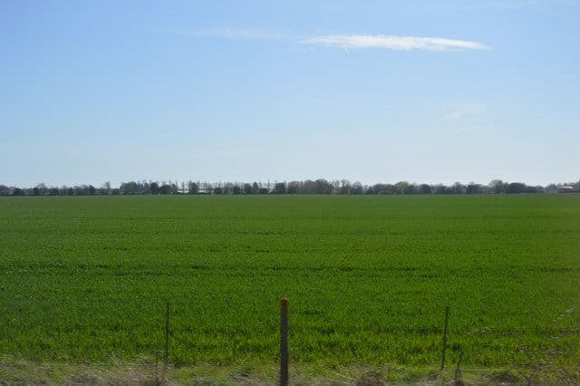 1787815767010-Flat_farmland_-_geograph.org.uk_-_4730307