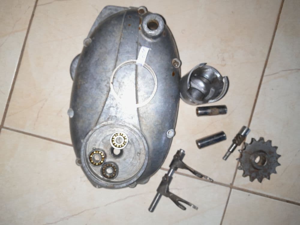 Jawa 90 cross - 1