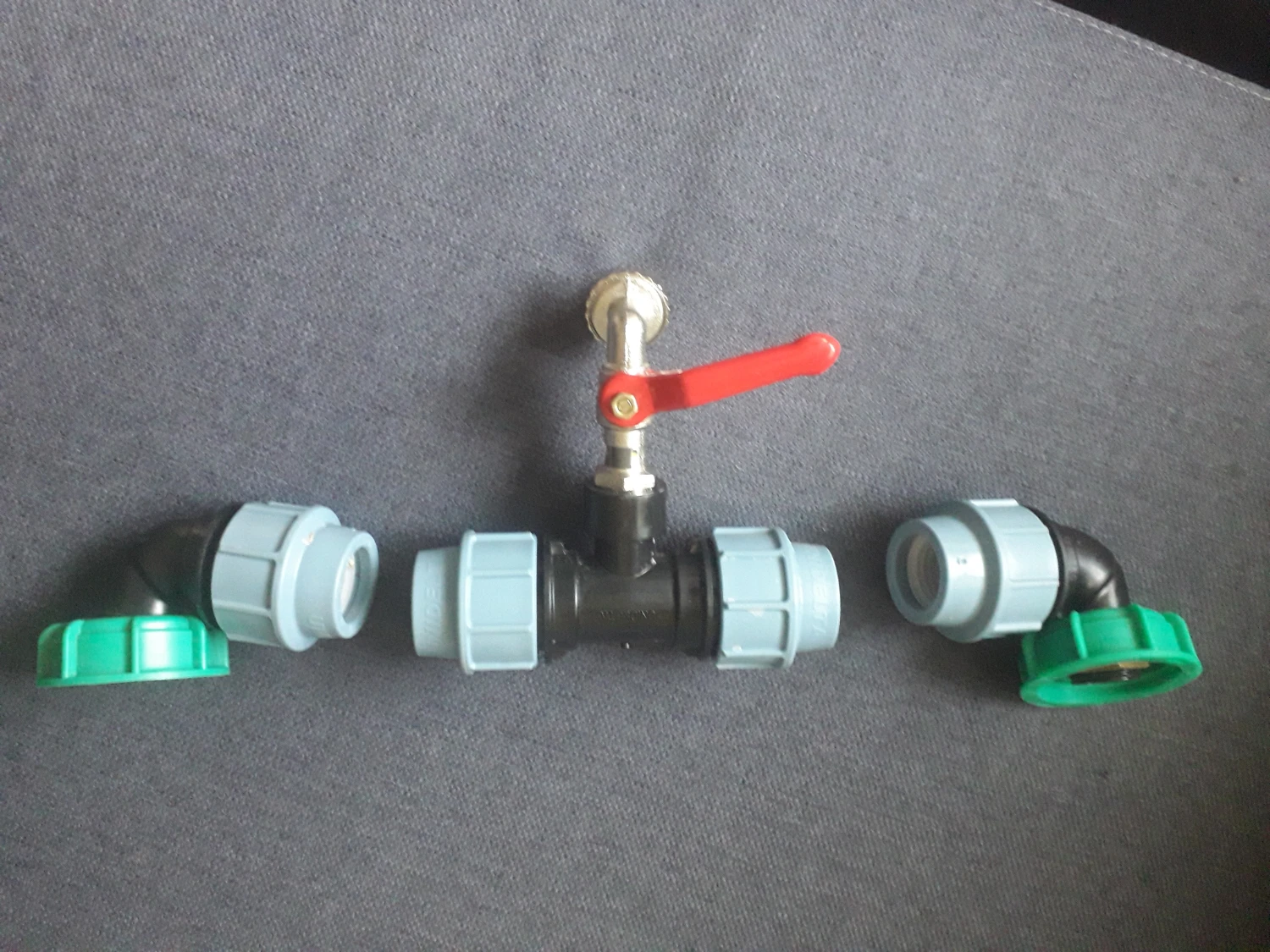 Redukcia 10cm IBC vodná nádrž 1000l na 1 coľ ventil, adaptér, zátka -  Zavlažovanie